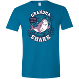 T-Shirts Antique Sapphire / S Shark Family trazo - Grandma Men's Semi-Fitted Softstyle