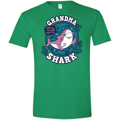 T-Shirts Heather Irish Green / S Shark Family trazo - Grandma Men's Semi-Fitted Softstyle