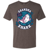 T-Shirts Macchiato / S Shark Family trazo - Grandma Men's Triblend T-Shirt