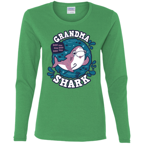 T-Shirts Irish Green / S Shark Family trazo - Grandma Women's Long Sleeve T-Shirt