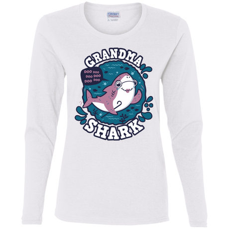 T-Shirts White / S Shark Family trazo - Grandma Women's Long Sleeve T-Shirt