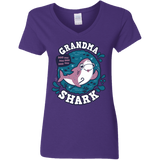 T-Shirts Purple / S Shark Family trazo - Grandma Women's V-Neck T-Shirt