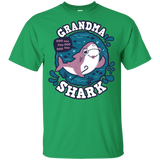 T-Shirts Irish Green / YXS Shark Family trazo - Grandma Youth T-Shirt