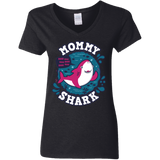 T-Shirts Black / S Shark Family trazo - Mommy Women's V-Neck T-Shirt