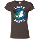 T-Shirts Dark Chocolate / S Shark Family trazo - Uncle Junior Slimmer-Fit T-Shirt