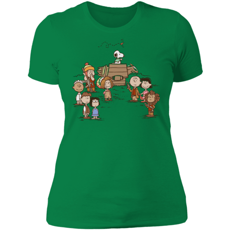 T-Shirts Kelly Green / S Snoopy Firefly Women's Premium T-Shirt