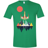 T-Shirts Heather Irish Green / S Sunset Fighter Men's Semi-Fitted Softstyle