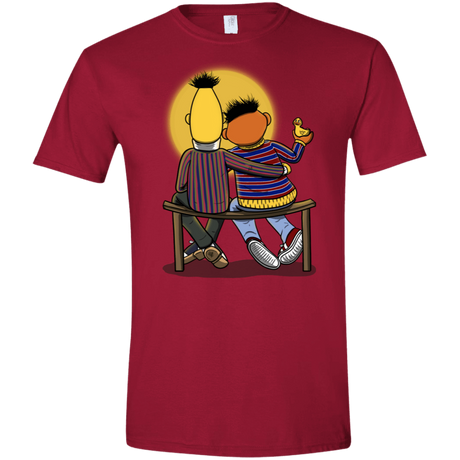 T-Shirts Cardinal Red / S Sunset Street Men's Semi-Fitted Softstyle