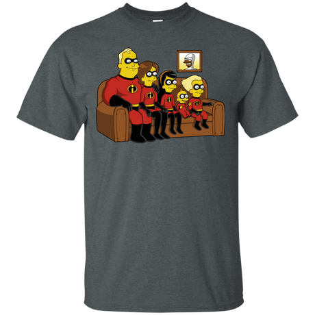 T-Shirts Dark Heather / S Super Family T-Shirt