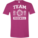 T-Shirts Antique Heliconia / S Team Freewill Men's Semi-Fitted Softstyle