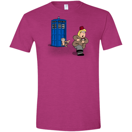 T-Shirts Antique Heliconia / S The Tardis Monkey Men's Semi-Fitted Softstyle