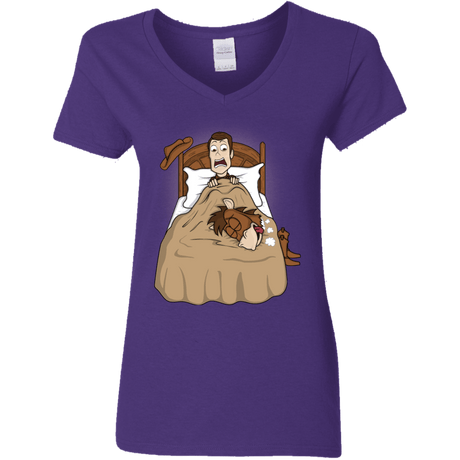 T-Shirts Purple / S TOY PADRINO Women's V-Neck T-Shirt