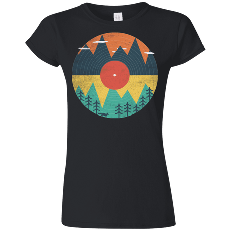 T-Shirts Black / S Vinyl Fox Junior Slimmer-Fit T-Shirt