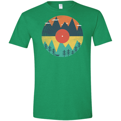 T-Shirts Heather Irish Green / M Vinyl Fox Men's Semi-Fitted Softstyle