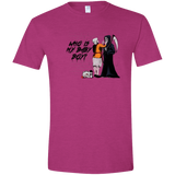 T-Shirts Antique Heliconia / S Who Is My Baby Boy Men's Semi-Fitted Softstyle