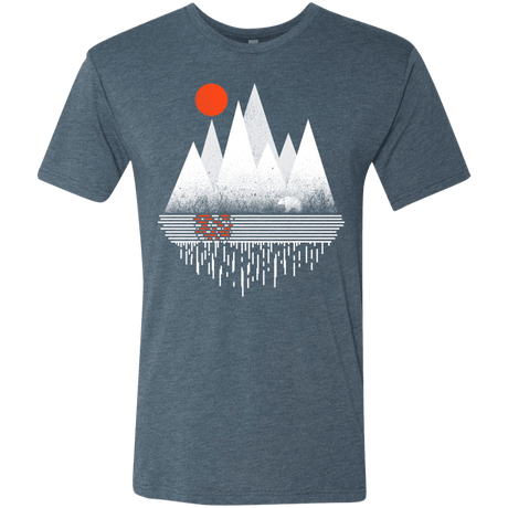 T-Shirts Indigo / S Wild Bear Men's Triblend T-Shirt