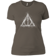 T-Shirts Warm Grey / X-Small WIZARD SMOKE Women's Premium T-Shirt