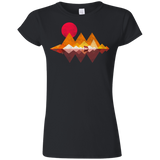 T-Shirts Black / S Wolflands Junior Slimmer-Fit T-Shirt