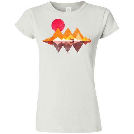 T-Shirts White / S Wolflands Junior Slimmer-Fit T-Shirt